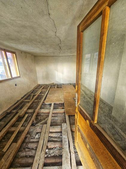 Exclusivitate! Casă cu teren generos în Sat Olteni, Com.Teișani - 51