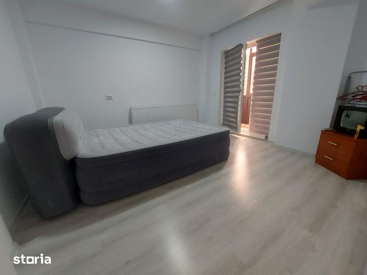 Bloc nou! Vanzare apartament 2 camere, zona micro 6 - Targoviste - 4