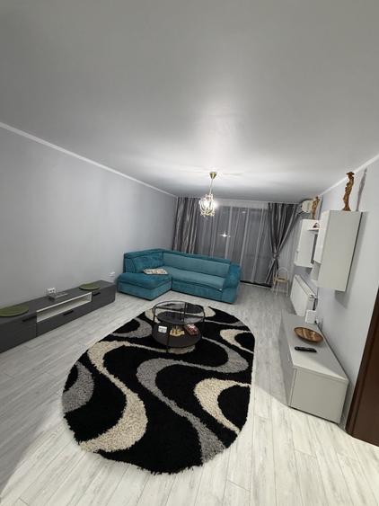 Apartament cu 2 camere semidecomandat în Exterior Vest