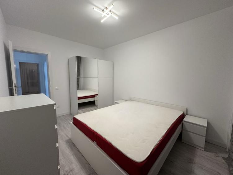 Inchiriez apartament 3 camere - 5