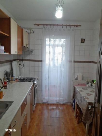Vand apartament 2 camere Mihai Bravu Ploiesti - 1