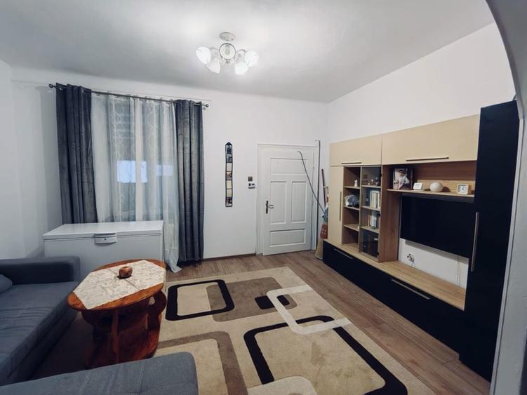 Vand casa la pret de apartament(Cisnadie) - 3