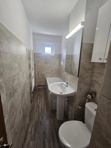 Apartament cu 2 camere semidecomandat în Bere
