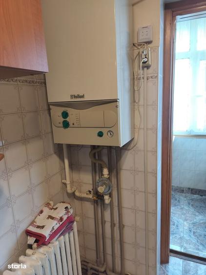 Vand apartament 2 camere Mioveni zona Auri - 2