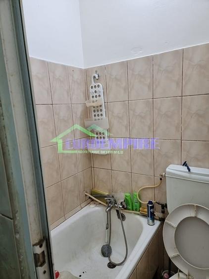 Garsoniera de vanzare zona Far - 7