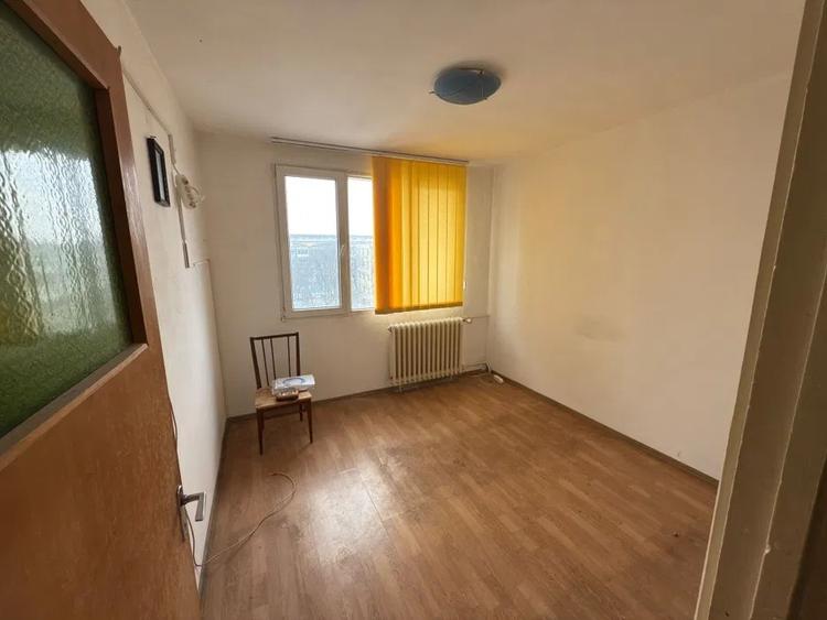 Apartament 4 camere Berceni Aleea Moldoveni - 1