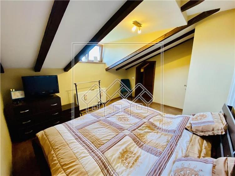 Casa de vanzare in Sibiu - 4 camere si 2 bai - cu piscina - 11
