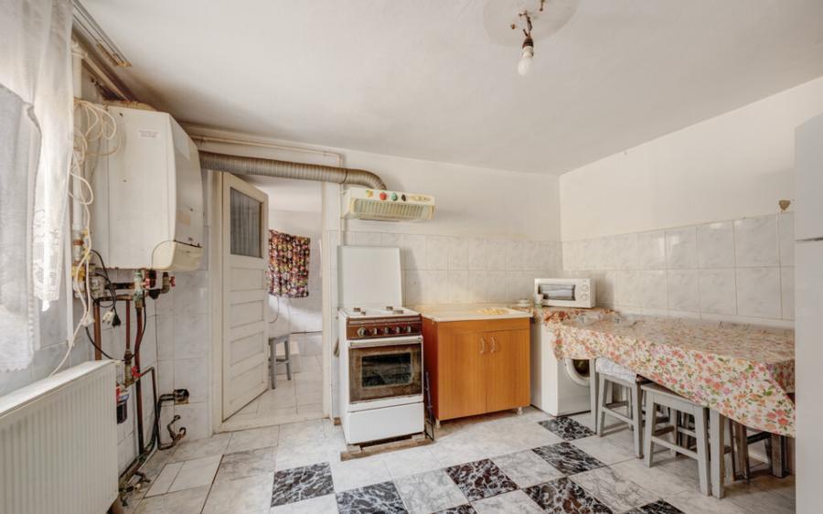 CHIAJNA - CASA RENOVABILA 129 MP, LOT 690 MP! - 13