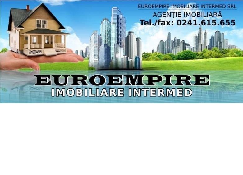 Casa batraneasca cu 2 spatii comerciale Inel 2 - 1