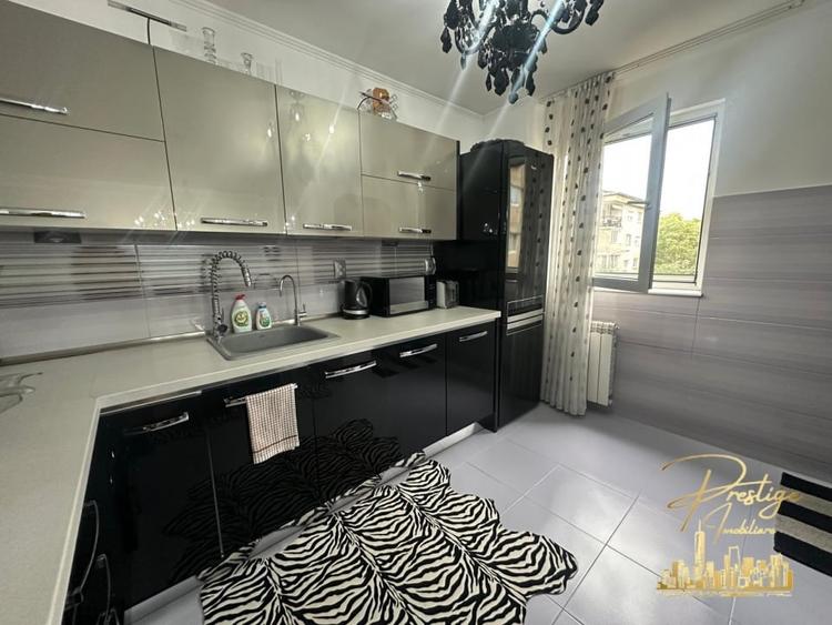 Apartament cu 3 camere modern de inchiriat in zona Rogerius - Oradea - 8