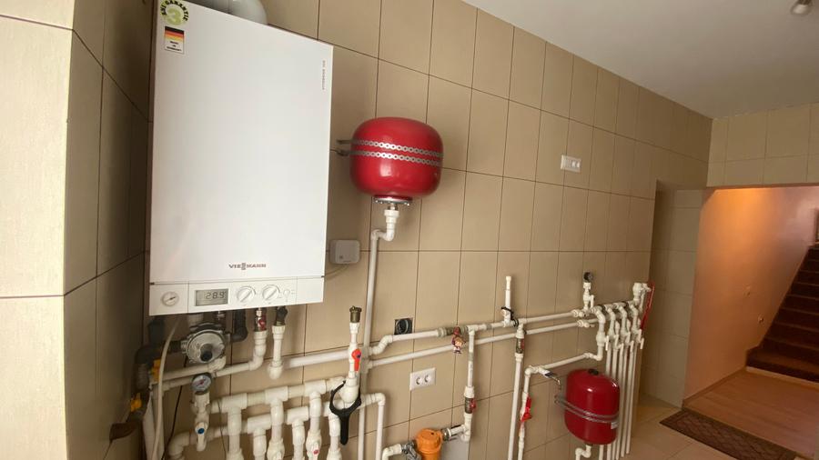 Se vinde URGENT Vila 6 camere Otopeni zona 23 August - 19