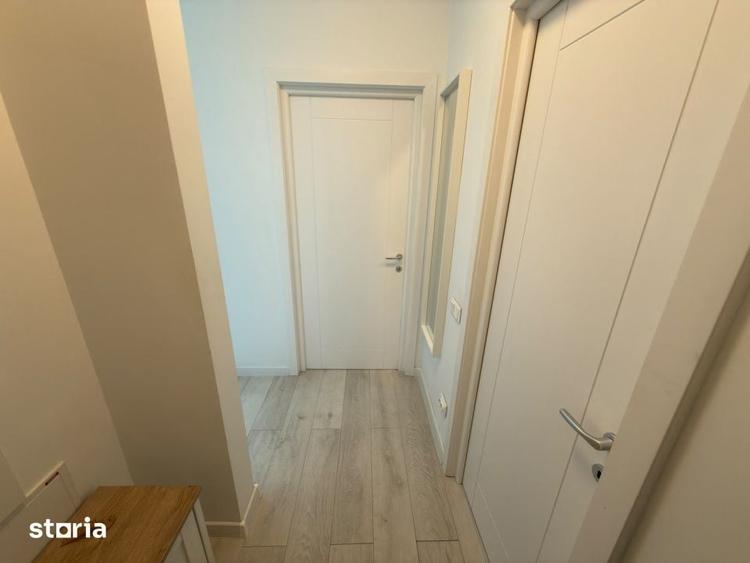 Apartament cu 2 camere decomandat în Xenia