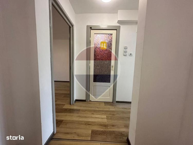 Apartament cu 4 camere în Craiter