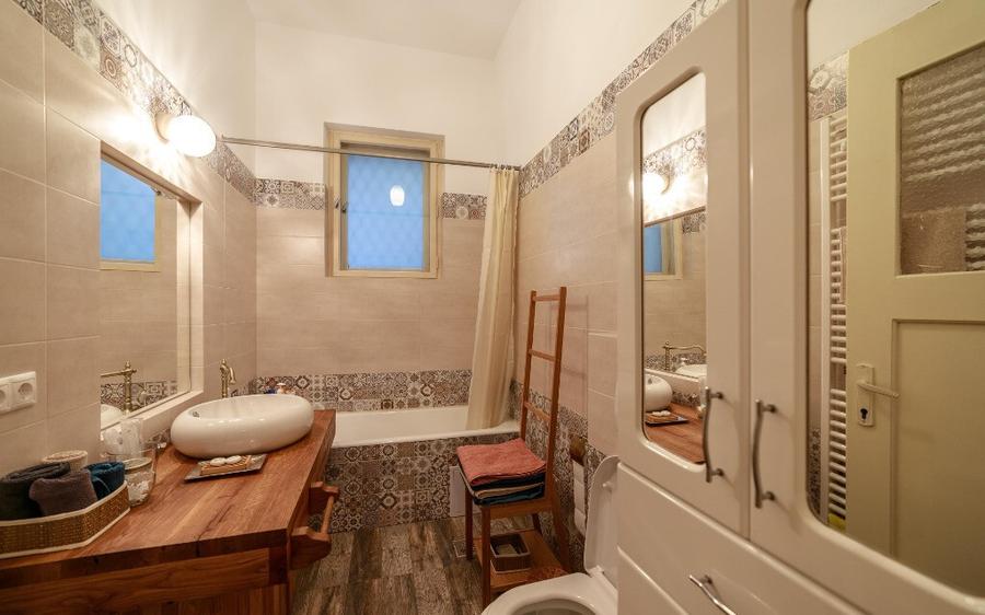 Apartament de inchiriat in casa, 4 camere, Central Brasov - 12