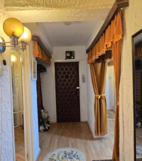 Apartament 4 camere, 83 mp, zona Vest - 9