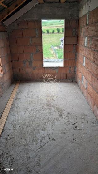 Casa 4 camere 200 mp con-teren 2000 mp-terase-garaj-14 km de Bistrita - 1