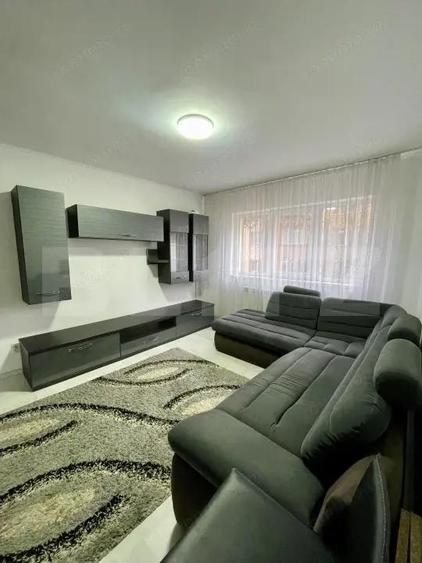 Apartament 3 Camere, Etaj 3 - Zona George Enescu - 1