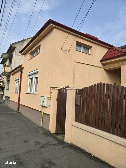 Casa tip parter, zona 14 Mai - 18
