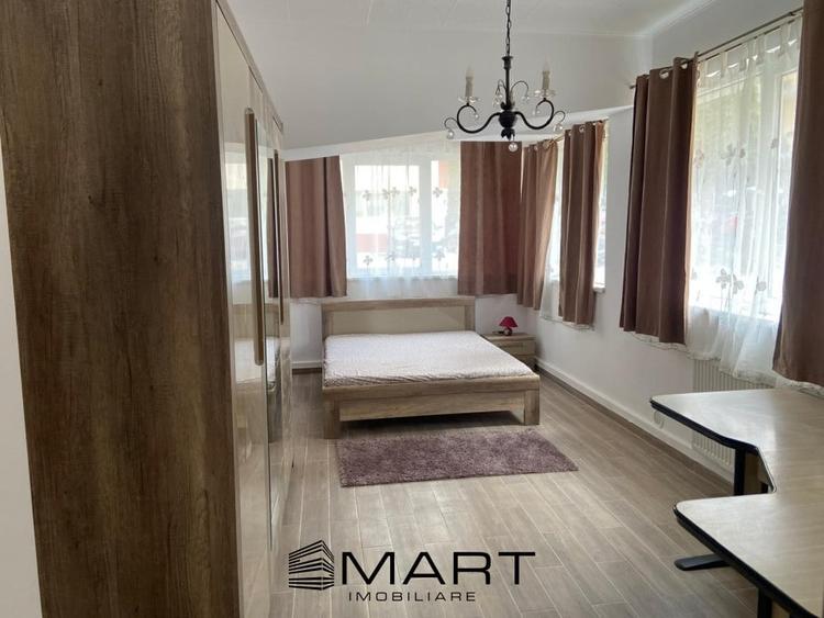 Apartament 3 camere zona Strand 2 - 4