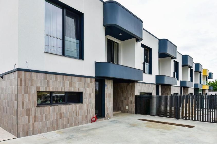 Casa P+1 - RATE DEZVOLTOR - 4 camere- suprafata 151 mp - 2 - Mamaia-Sat - 11