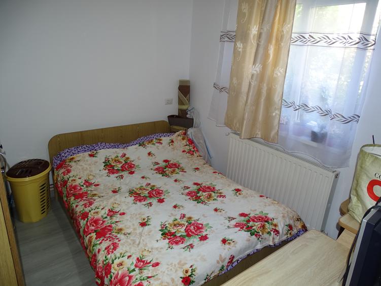 Vand/schimb apartament 2 camere in Florilor renovat complet - 3