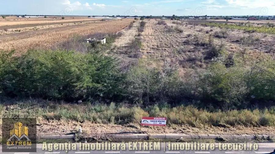 Teren extravilan 4500mp, deschidere 18 ml, intre Tecuci ?i Matca - 2