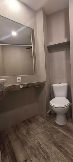 PROPRIETAR VAND APARTAMENT 4 CAMERE - 8