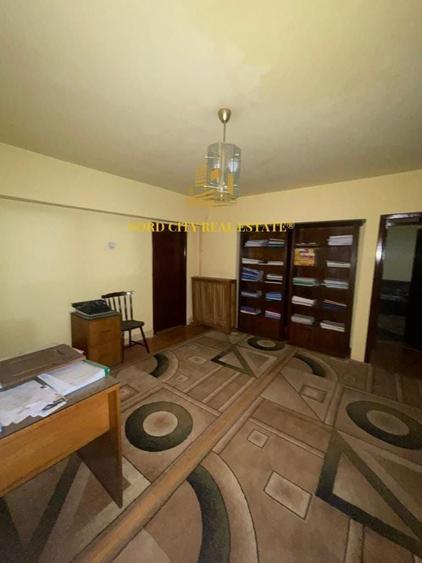 Spațiu comercial, de 1,857 mp, în Centrul Istoric