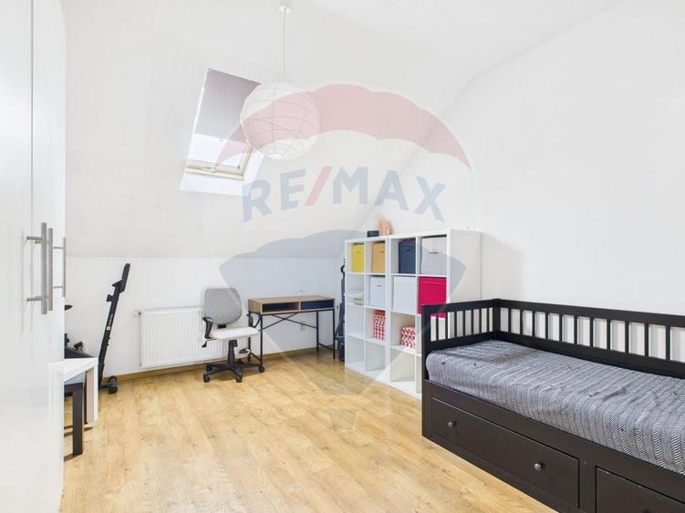 Casa / Vila cu 4 camere Darza, Crevedia - 14