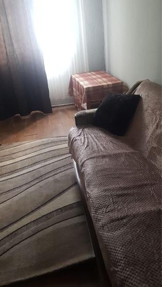 Apartament cu 2 camere în Micro 14