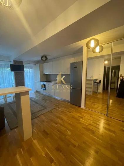 Apartament cu 2 camere semidecomandat, mobilat în Domenii