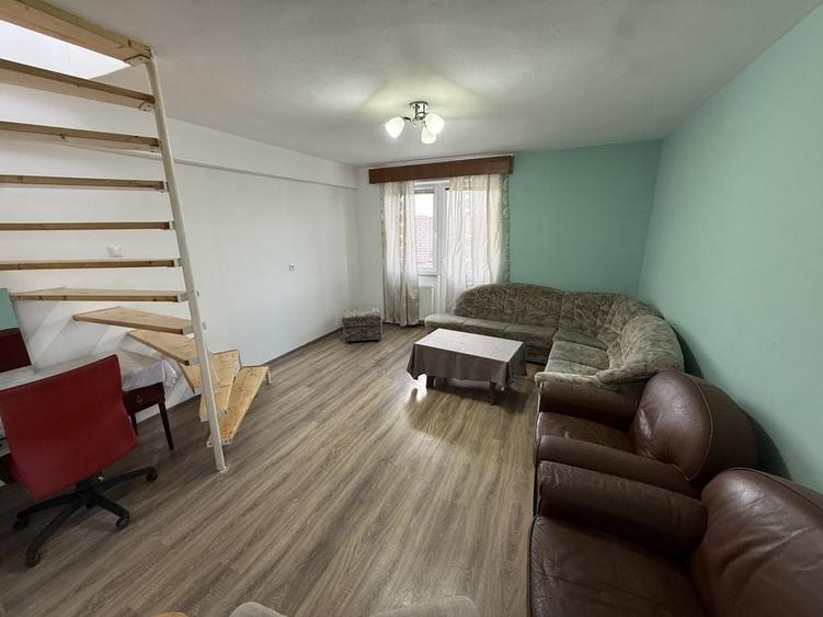 Apartament cu 3 camere decomandat în Ultracentral
