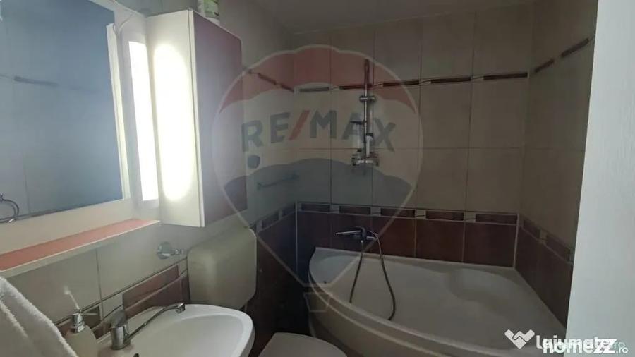 Apartament cu 3 camere decomandat în Calea Aradului