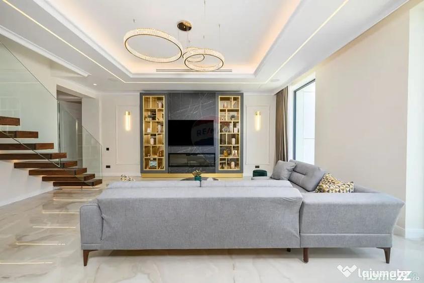 Apartament cu 4 camere decomandat în Olimp