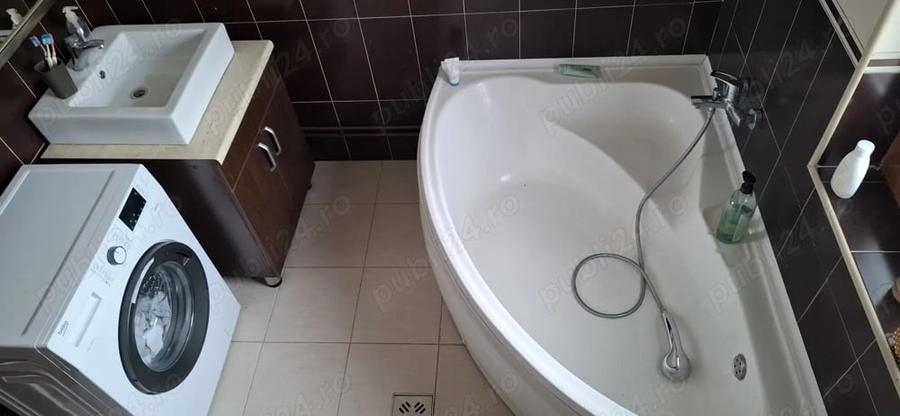 Casă cu 4 camere cu Teren 900 Mp în Exterior Vest