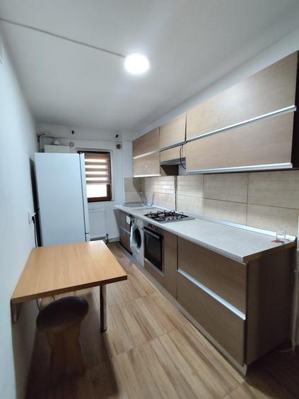 Apartament cu 2 camere semidecomandat în Metalurgie