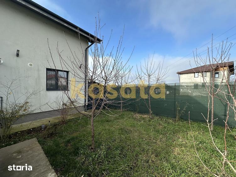 Casă cu 4 camere cu Teren 500 Mp în Găneasa