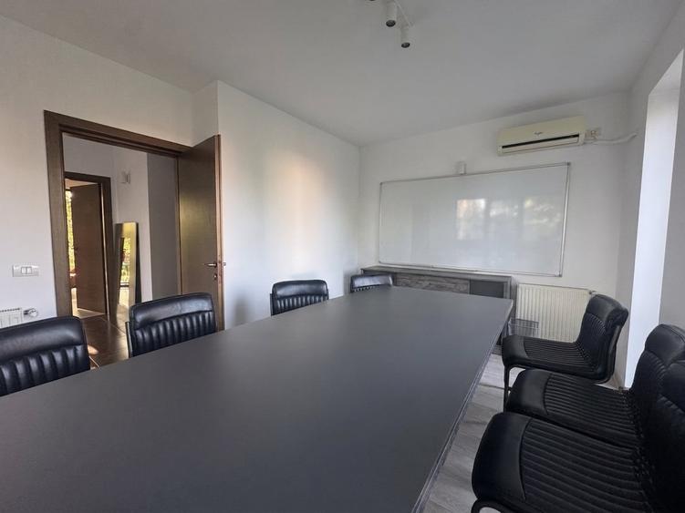 Duplex cu 5 camere cu Canalizare în Băneasa