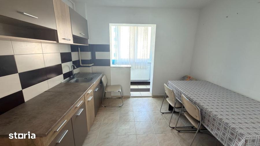 Apartament cu 2 camere decomandat în Vasile Aaron