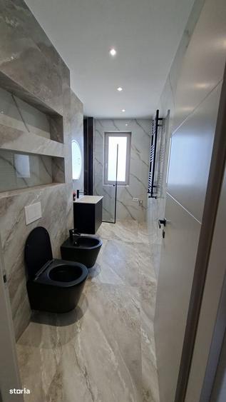 Apartament cu 3 camere în Rediu