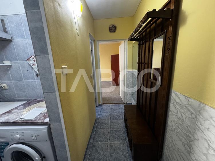 Apartament cu 2 camere nedecomandat, mobilat în Mihai Viteazul
