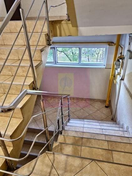 Apartament cu 2 camere semidecomandat în Crângași