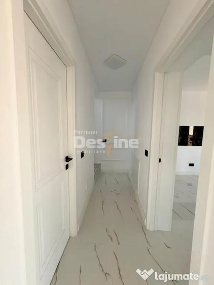 Casă cu 4 camere cu Teren 300 Mp în Rediu