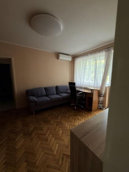 Apartament cu 3 camere decomandat în Exterior Vest