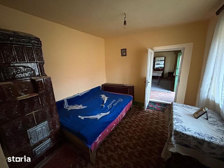 Casă cu 3 camere cu Teren 810 Mp în Năsturelu