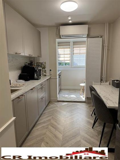 Apartament 3 camere Fizicienilor Renovat Total - 1