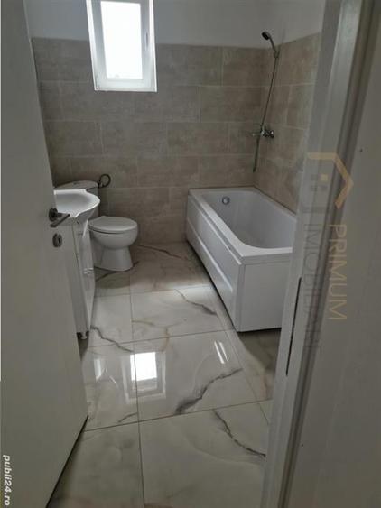 Duplex cu 4 camere cu Teren 400 Mp în Utvin