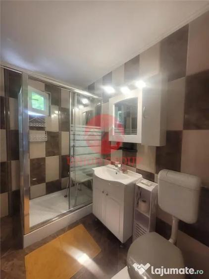 Apartament cu 3 camere decomandat în Lumina