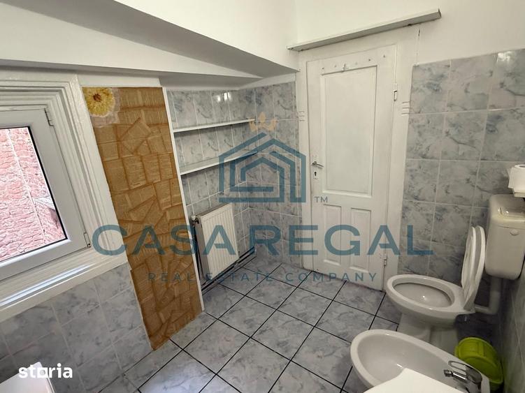 Apartament cu 4 camere, mobilat în Ultracentral
