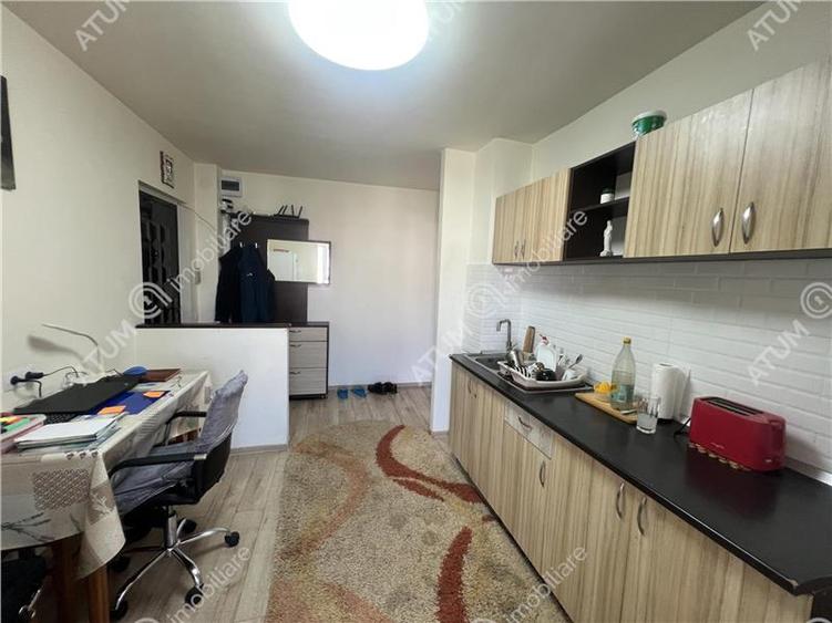 Apartament de 2 camere cu balcon si pivnita zona Valea Aurie - 5